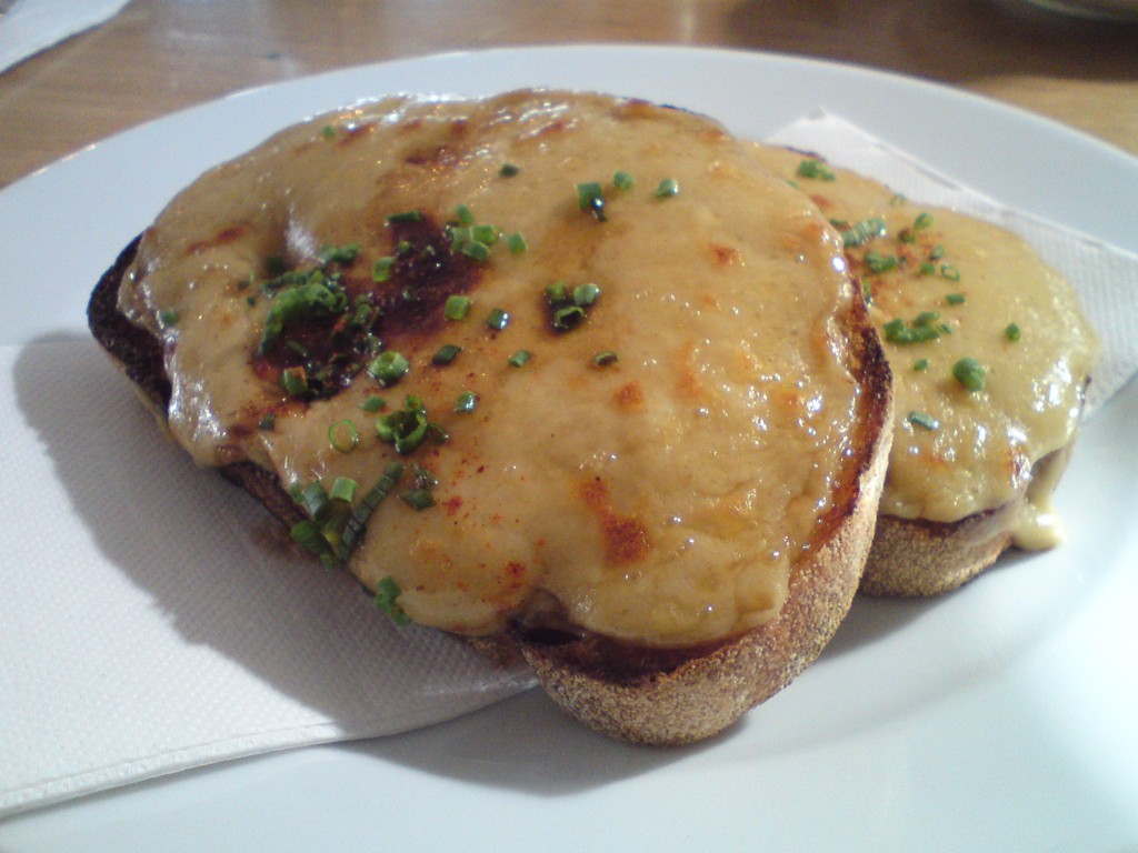 Welsh Rarebit at Wee Jeanie cafe 