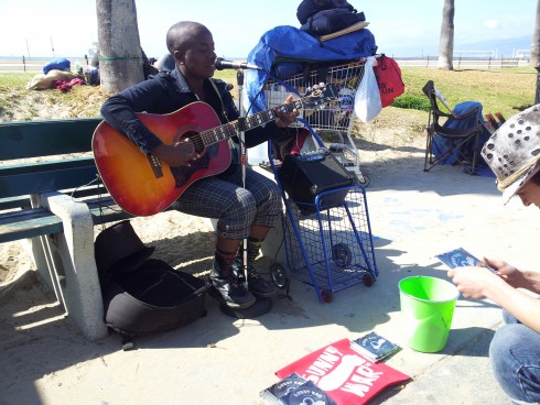 people watching and music at venice beach